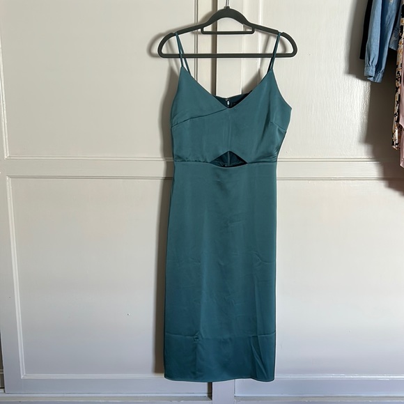 Sam Edelman Dresses & Skirts - NWT Sam Edelman cutout satin midi dress